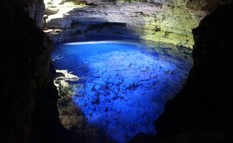 Entrada da Gruta do Poço Encantado com guia credenciado Alltour
